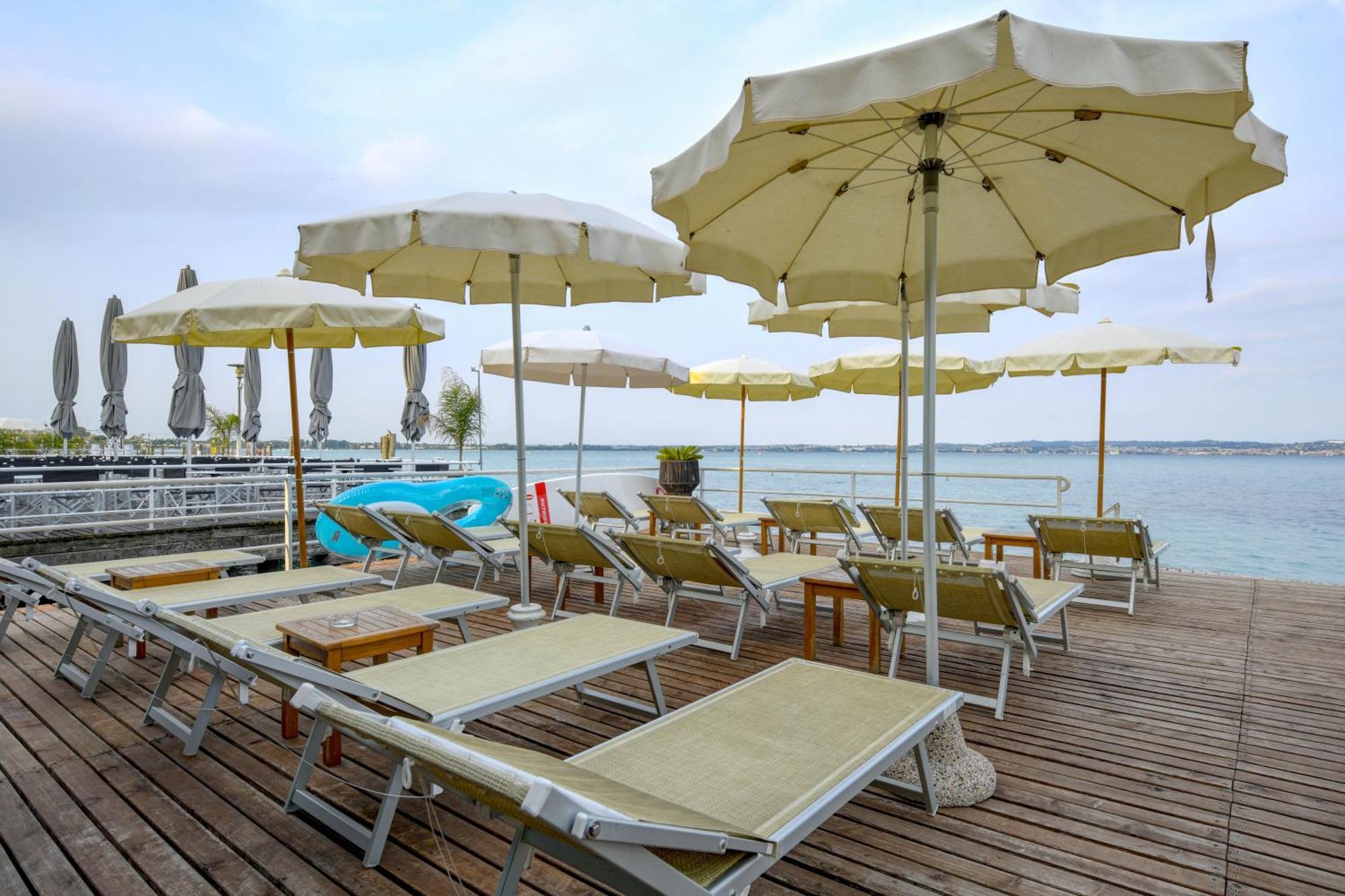 Hotel Flaminia Sirmione Ngoại thất bức ảnh